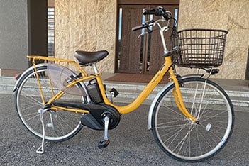 写真:電動アシスト自転車